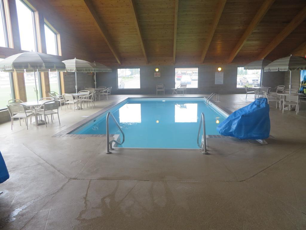 Americinn By Wyndham Rice Lake Buitenkant foto