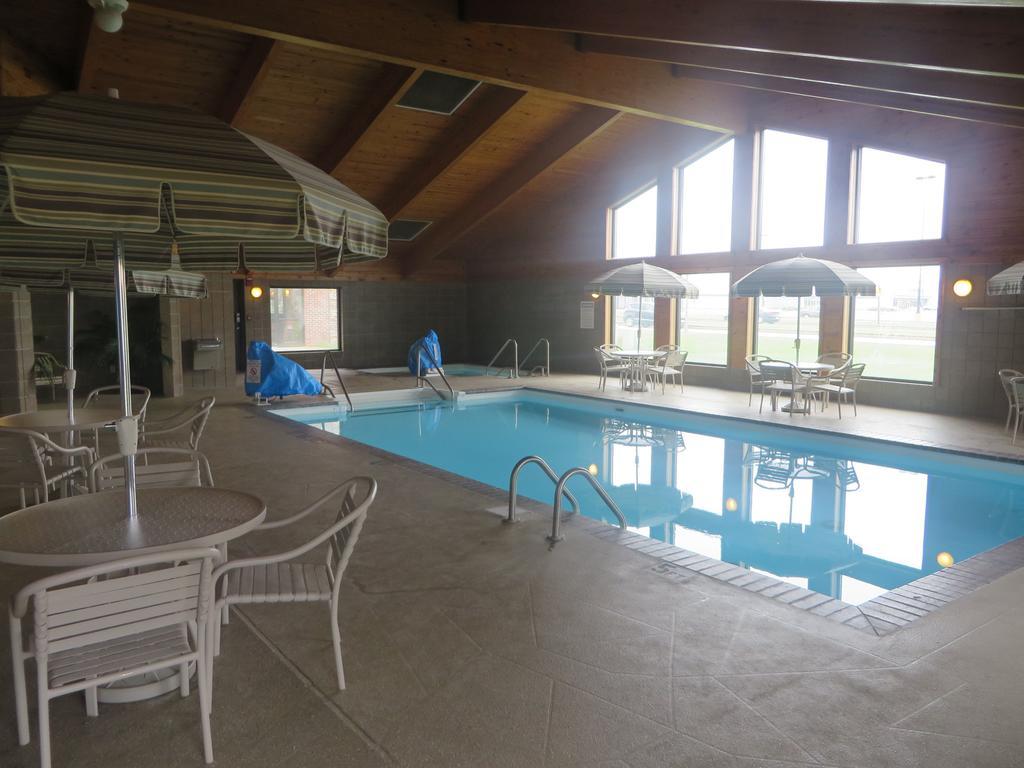 Americinn By Wyndham Rice Lake Buitenkant foto